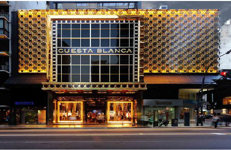 平湖门头设计与商业空间的纽带。