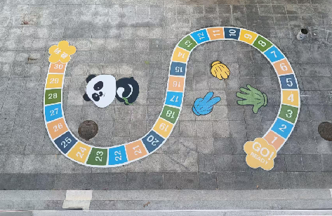 平湖地面游戏彩绘