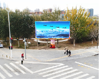 平湖户外大屏广告投放要点。